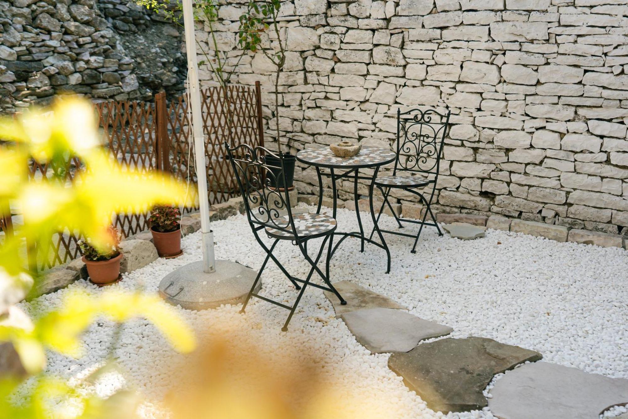 Petrichor Hotel Gjirokaster Ngoại thất bức ảnh